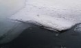 Лед еще слишком тонкий.