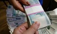 Доверчивые женщины сами отдавали ему деньги.