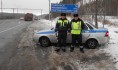 Инспекторы помогли водителям и пассажирам автобусов.