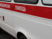 Второго водителя доставили в больницу с травмами.