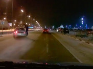 Легковушка сбила пешехода на переходе.
