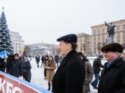 Алексей Гордеев прокомментировал скандал с ёлкой.