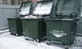 Обновленная площадка с евроконтейнерами.