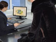 Запрещенные предметы находили в ручной клади.