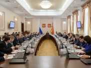 На заседании президиума правительства Воронежской области.