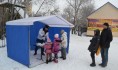 Горожане не могут пройти мимо каши и чая от МЧС.