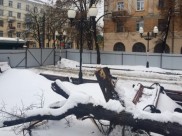 Стройка кафе около вокзала.