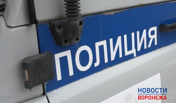 Полицейские выявили подозреваемого.