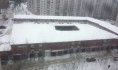 Обвалилась крыша.