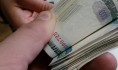 Мужчину задержали при попытке передать деньги.