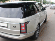 Range Rover покинул пределы России.