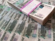 Деньги со счета фирмы быстро исчезли.