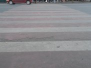 Девушка погибли под колесами авто.