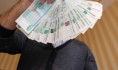 Воронежец попался на взятке.