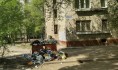 Дом перестали обслуживать.