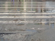 Водитель сбил пешехода.