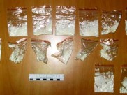 Женщины распространяли наркотики.