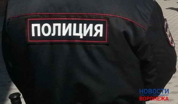 Полицейские нашли и задержали подозреваемого.