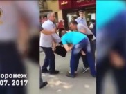 Брата девушек скрутили.