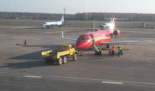 Летающие в Воронеж авиакомпании задерживают рейсы.