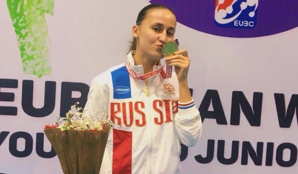 Анастасия Артамонова.