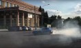 Водитель иномарки устроил дрифт.