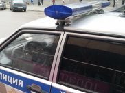 Водитель сбил полицейского.