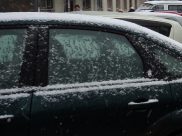 В городе пошел первый снег.