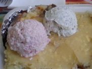 После еды женщина почувствовала себя плохо.