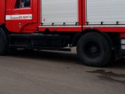 Пожарные быстро потушили микроавтобус, но он успел полностью сгореть.