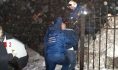 Пострадавшего пришлось снимать спасателям.
