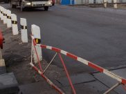 Перекроют железнодорожный переезд.