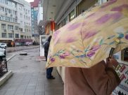 Прихватите с собой зонтик.
