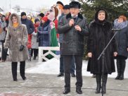 Сенатор Сергей Лукин поздравил жителей с Масленицей.