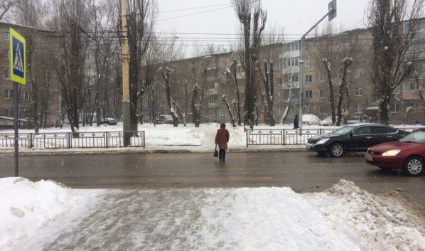 В Воронеже штрафовали как водителей, так и пешеходов.
