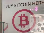 Биткоин.