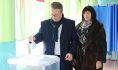 Вадим Кстенин голосует на выборах президента.