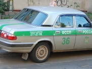 Судебные приставы.
