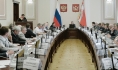 Геннадий Макин официально заявил об отставке.