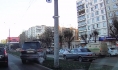 Иномарка проехала по газону.