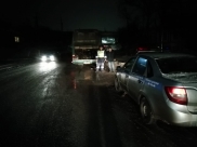 Гаишники обеспечили безопасность водителя и автобуса.