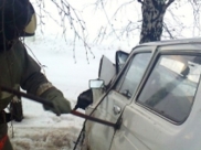 Автомобиль опрокинулся в кювет.