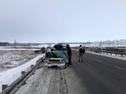 В машине погибли два человека.В машине погибли два человека.