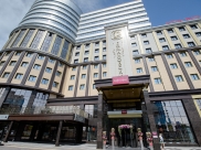 Отель «Mercure».