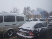 На дорогах пробки.