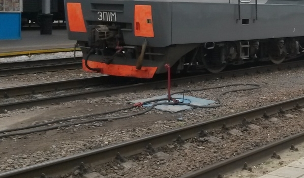 Мужчину сбил поезд.