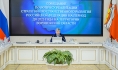 Губернатор Александр Гусев.