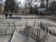 Разобрали зимний вариант фонтана.