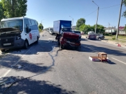 В аварии пострадали двое.