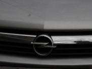 Opel разбили в ДТП.